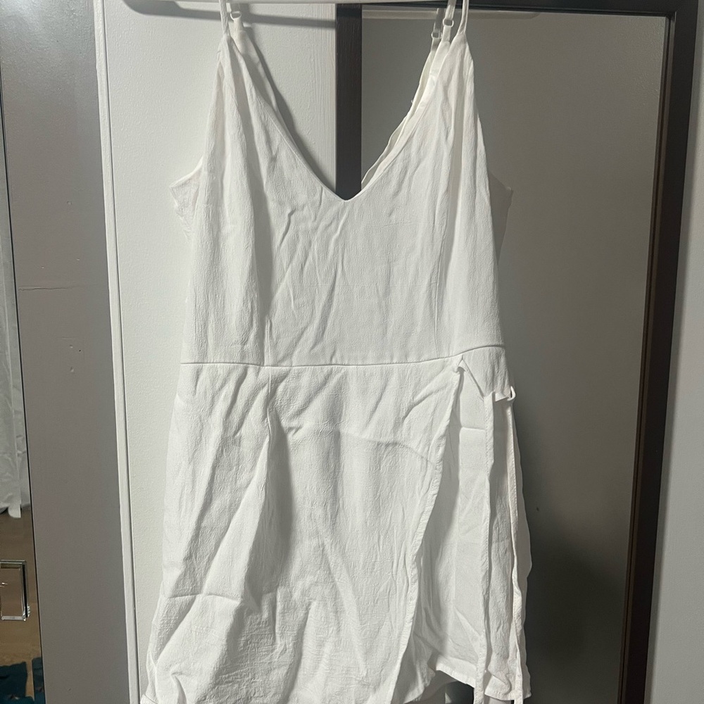 superdown White Textured Wrap Romper with Tie Straps